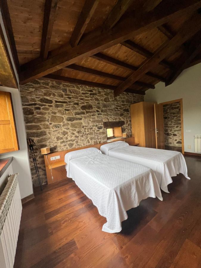 Rectoral De Lestedo Palas de Rei Luaran gambar